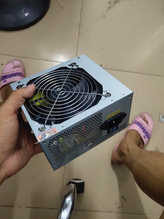 普通电脑电源
