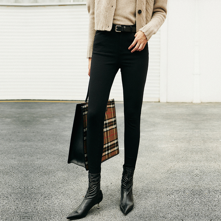 售罄小虫加绒裤子女秋冬黑色显瘦百搭休闲裤2...