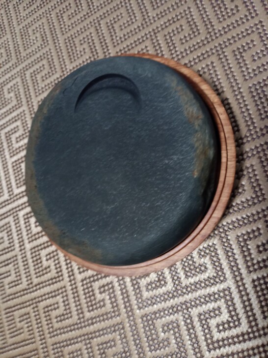 芙蓉溪籽石老坑罗纹歙砚，下发很好，实用不错...