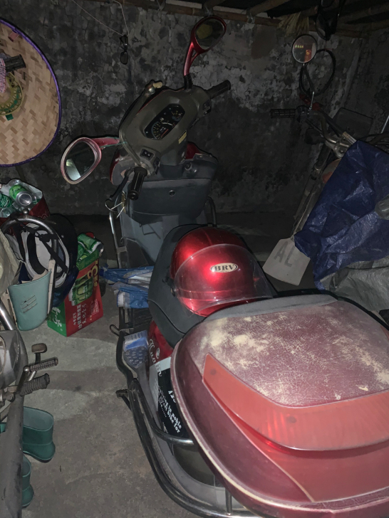 女装踏板车，车况良好，证件齐全。能自提的最...