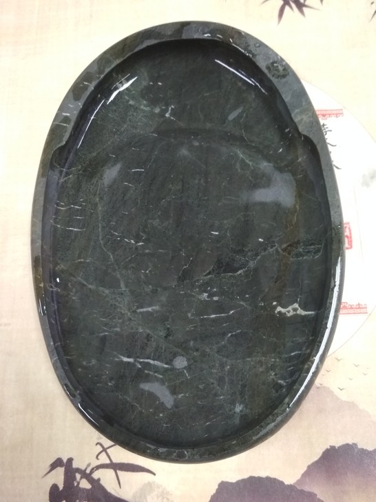 蛋形淌池歙砚，新砚石，带鱼子点，石色青绿，...