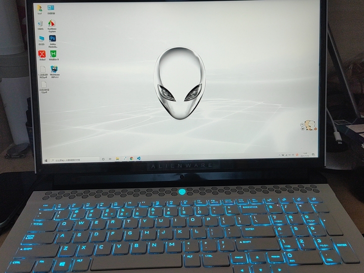 外星人笔记本 Alienware Area...