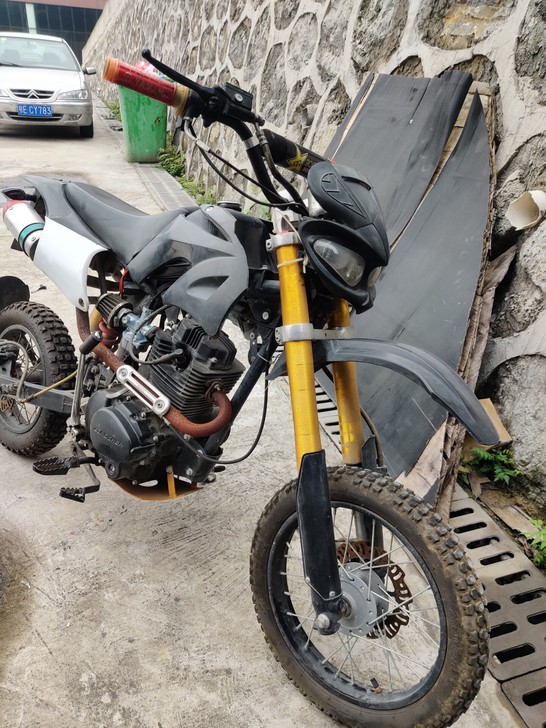小高赛，小越野，越野摩托车。150cc宗申...