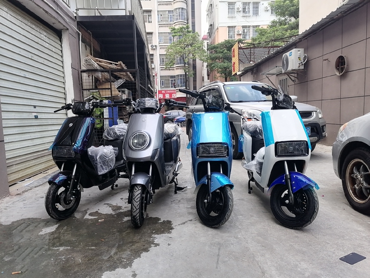 电动车，国标车，全新国标车，可以上深圳永久...