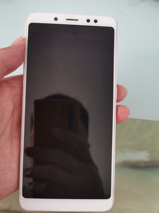 红米note5  3+32  系统流畅 功...