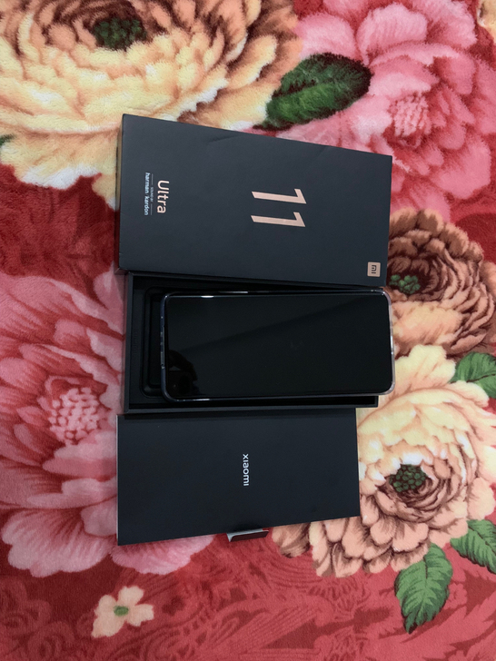小米11 ultra，8+256，99新，...