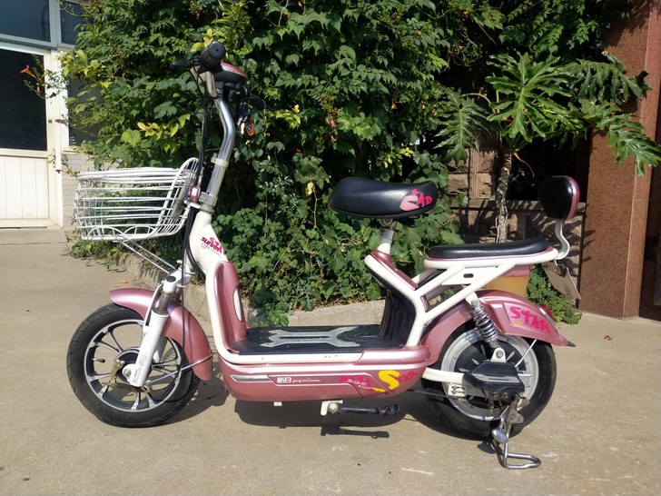 新日电动车九成新左右全新电池需要的联系我