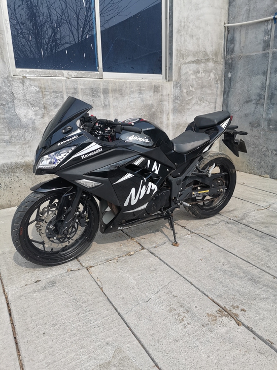 摩托车，二手摩托车，地平线跑车，趴赛，街车...