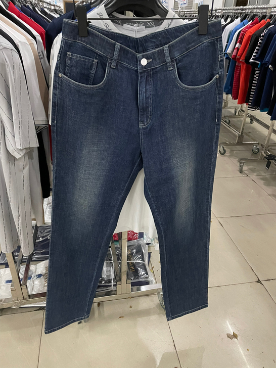 博斯绅威 Bosssunwen牛仔裤舒适版