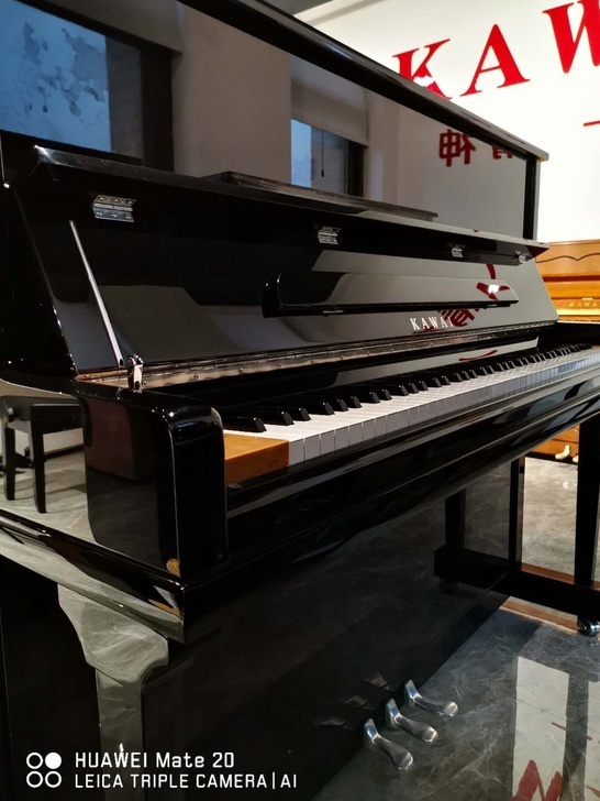 给钱就卖 4900元处理钢琴 全新钢琴 高...