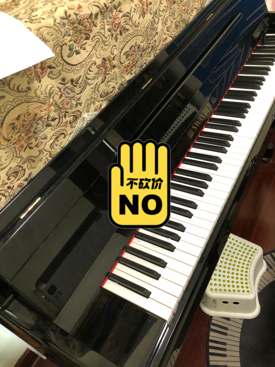 钢琴闲置