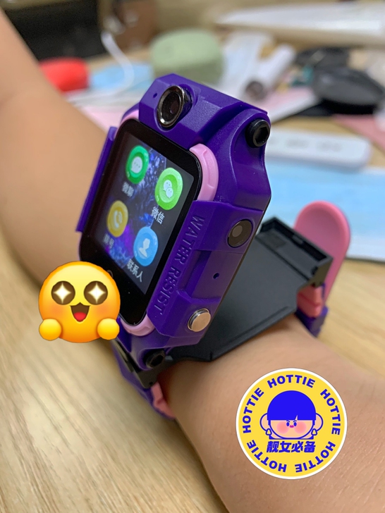 【底价甩货】小天才儿童电话手表z6巅峰版4...