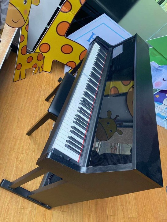 库客钢琴，全新未使用。