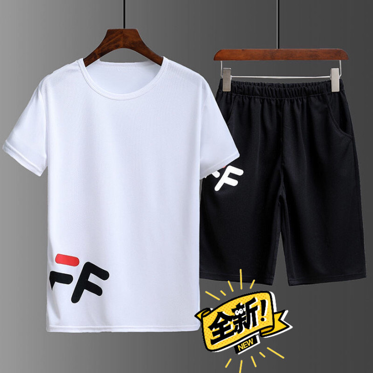 朋友制衣厂外贸尾单处理十几套男士速干衣套装...