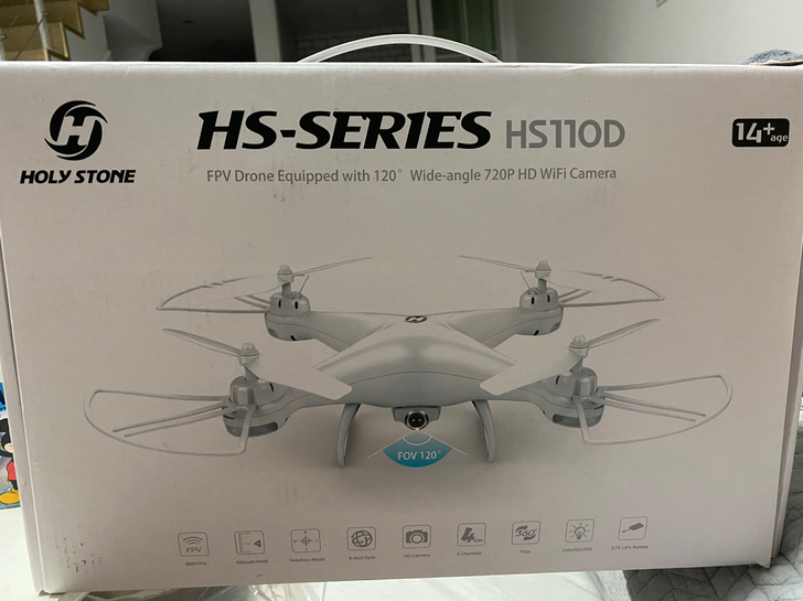 全新未拆包，专业广角航拍无人机高清户外遥控...