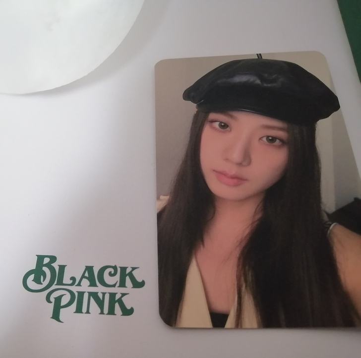 出一张贝雷帽秀带价排