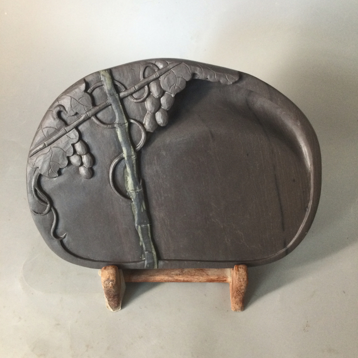 广东肇庆梅花坑端砚天然石质手工雕刻