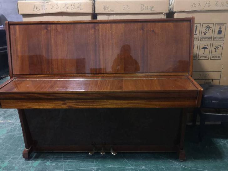 特价处理俄罗斯进口钢琴 车尔尼 ,很适合初...