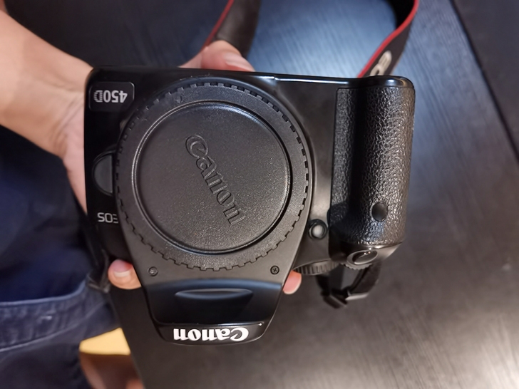 佳能450d相机，功能正常，需要的私撩带走