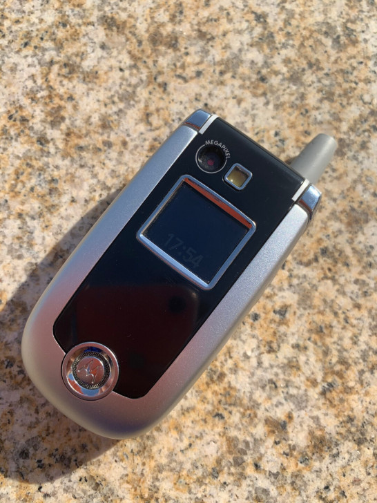 摩托罗拉V635
