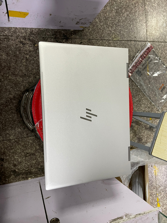 惠普 ENVY X360 15 电脑没有磕...