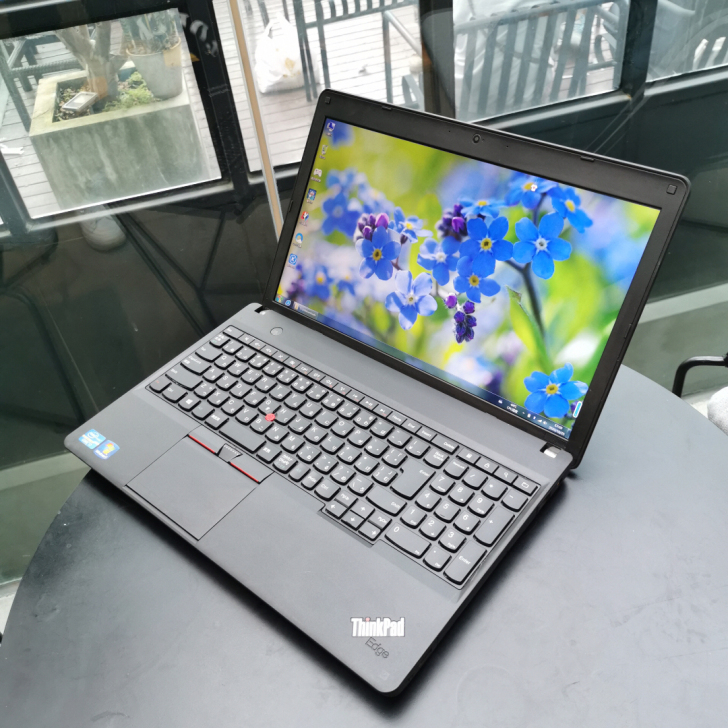 联想笔记本电脑 i7四核 九成新 15寸办...