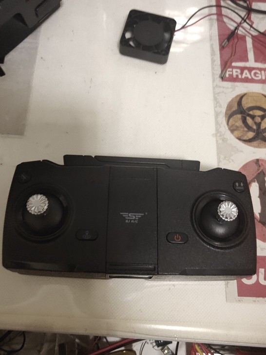 f11无人机遥控  需要私聊  无瑕疵