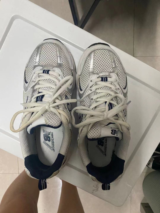 新百伦白色百搭运动鞋 36码 八成新