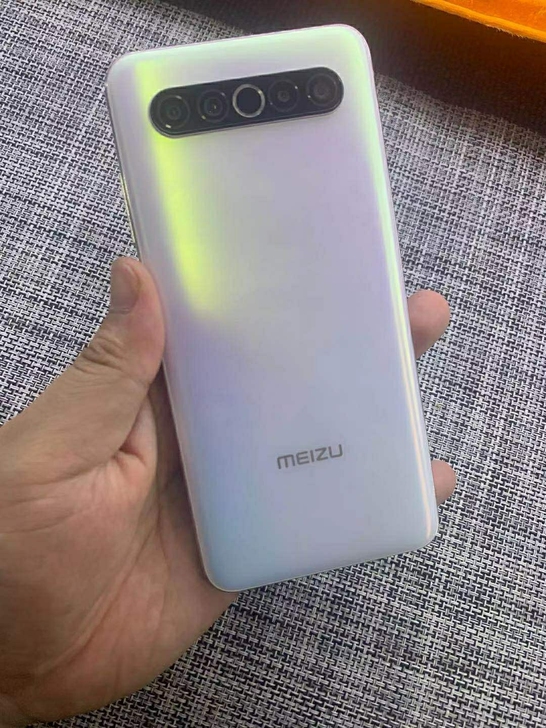 魅族17独角兽，8+256，成色93新左右...