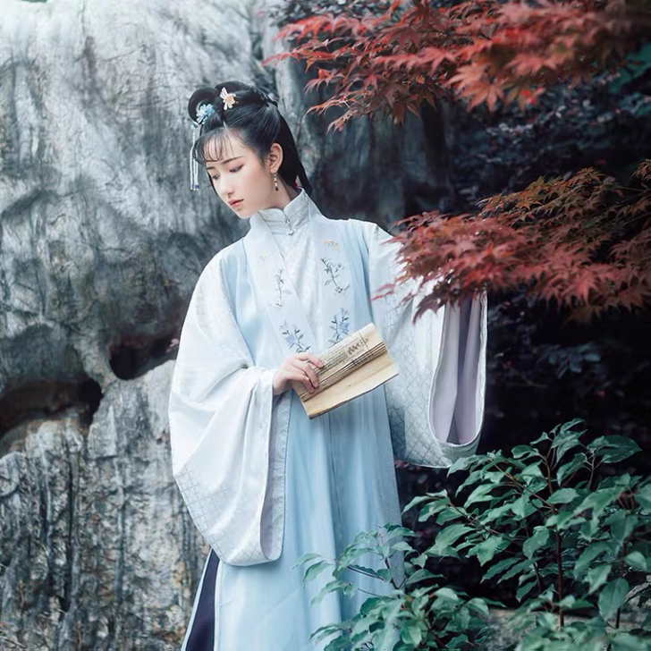 池夏 金陵往事:醉无心 原创改良汉服明制比...