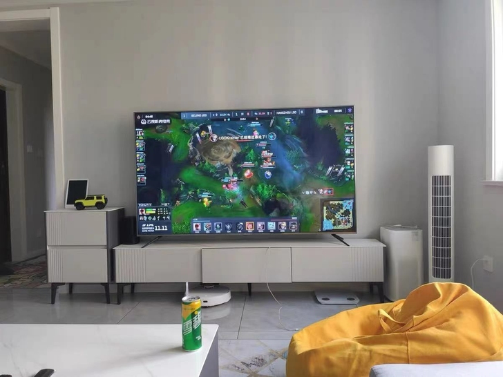 厂家直销4K液晶电视机