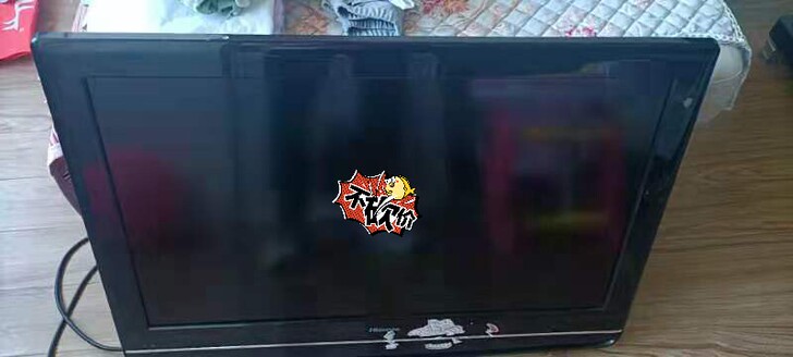 32英寸海信挂式电视机，