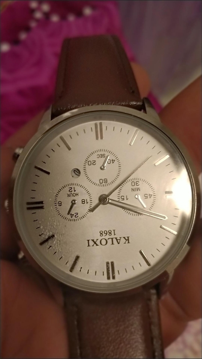 由于朋友店铺倒闭，我还剩些手表没法处理，现...