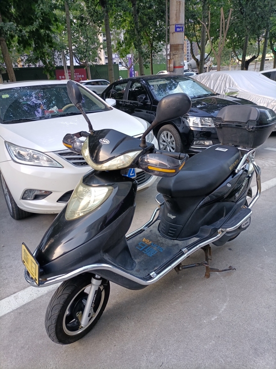 新日60伏20安时电动车低价转让