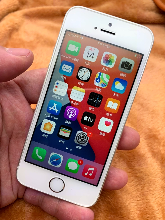 iPhoneSE,一代,5S模具,6S芯片...