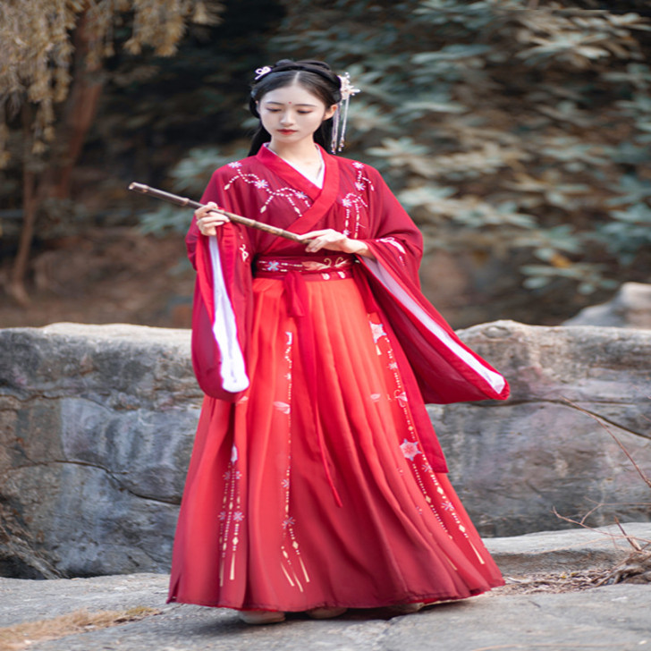 汉服魏晋风。喜欢私我拍图片。