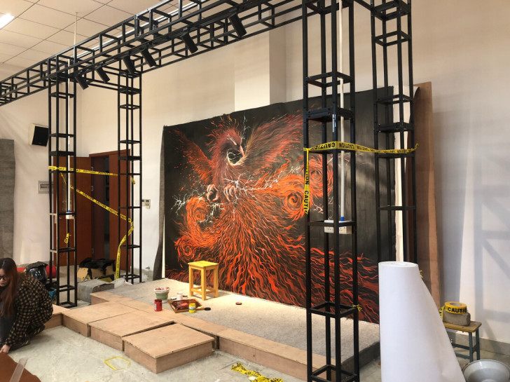 个人油画布绘画作品，丙烯，2.6x3.8米...