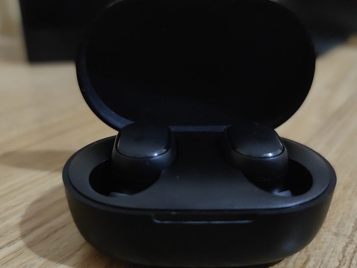 由于更换耳机,红米耳机打算出售,原价99,...