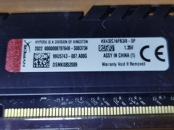 去年10月份购入，机器内存升级拆下来的，现...