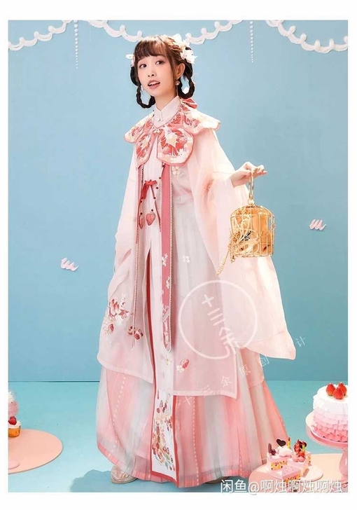 【汉服出租】十三余 草莓兔兔 大全套 xs码