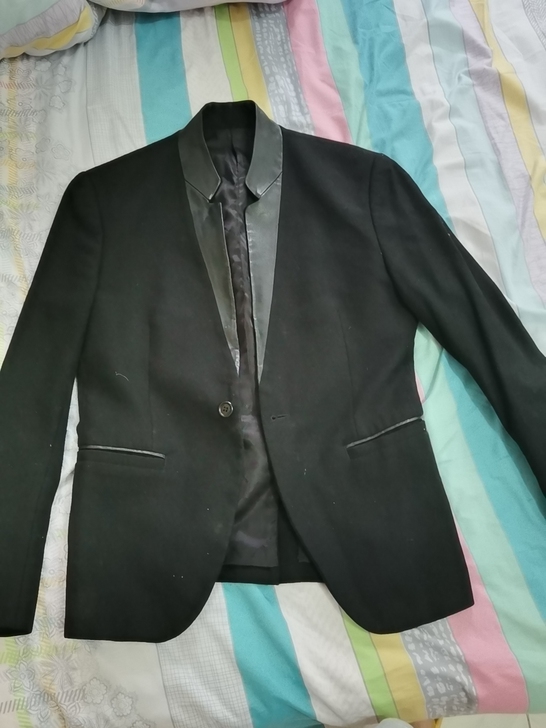 休闲下西服，M码，GXG品牌。