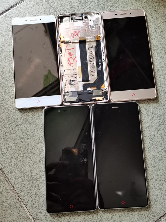 努比亚手机Z11屏幕，就是NX531J型号...