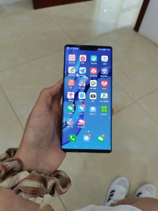 自用Huawei 华为mate30pro,...