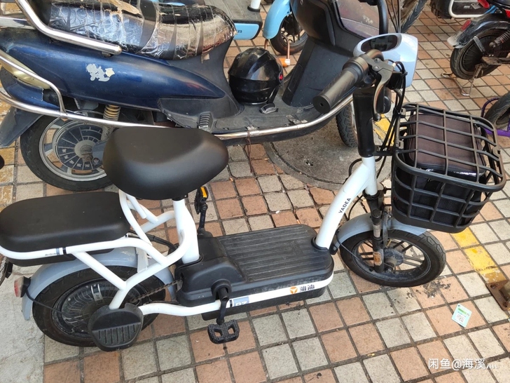 雅迪电动车，九成新！！因要换车低价出，当时...