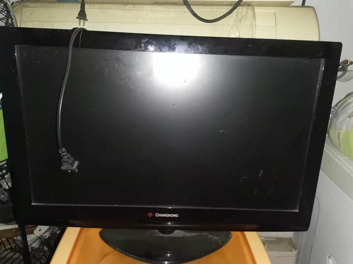 转让长虹24电视
