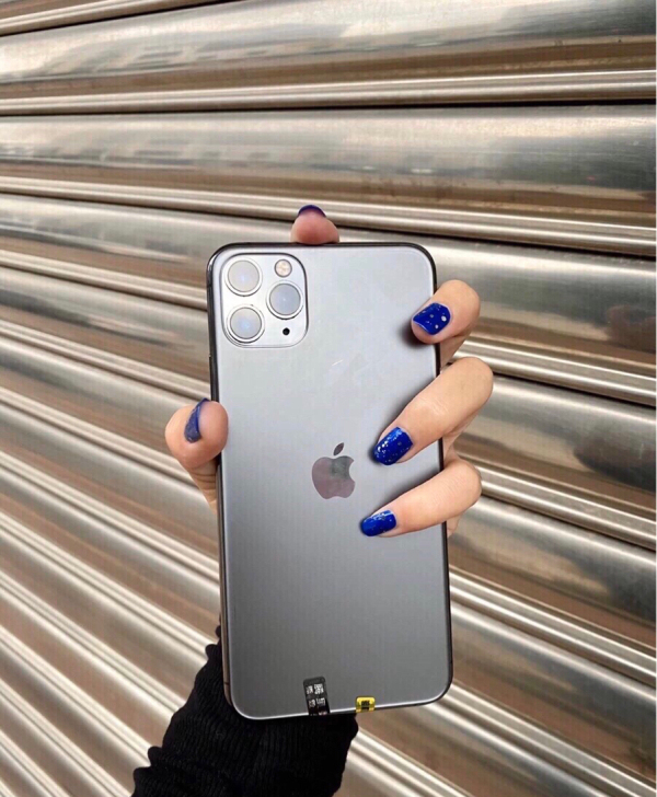 转让苹果11 Pro256暗夜绿国行正品，...