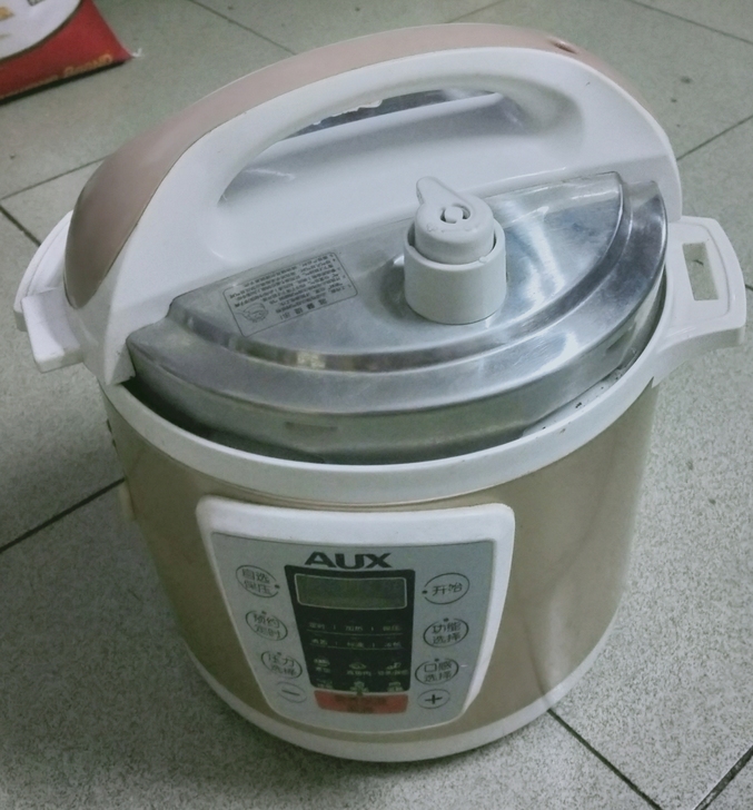搬家,出奥克斯压力锅,功能正常,6升大容量...