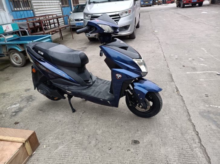 尚领电动车，60   20a牌照齐全，需要...