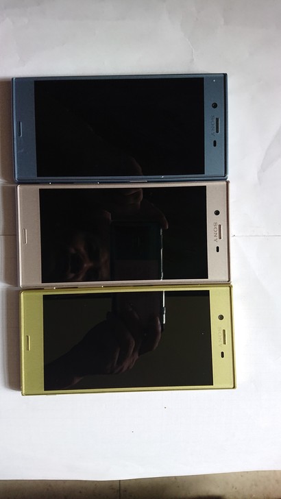 索尼XZS手机，日版二手，有网络锁不能打电...
