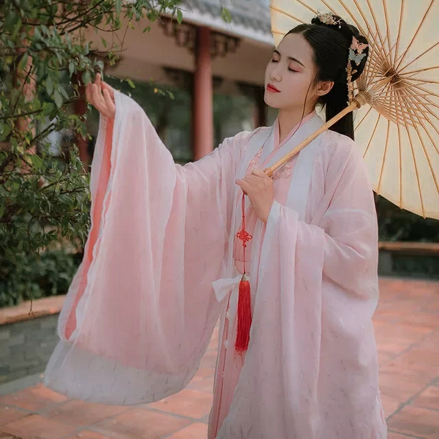 云香霓裳汉服女原创9米大摆裙琼瑶广袖大袖交...